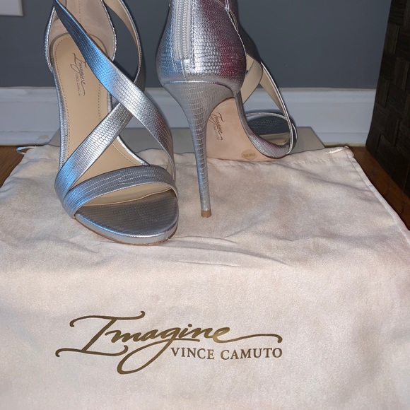 Vince Camuto Stilettos - Picture 2 of 6